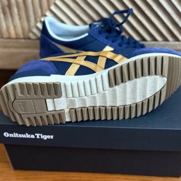 Onitsuka Tiger by Asics California 78 Ex unisex Navy and Gold Sneakers - Picture 4 of 5